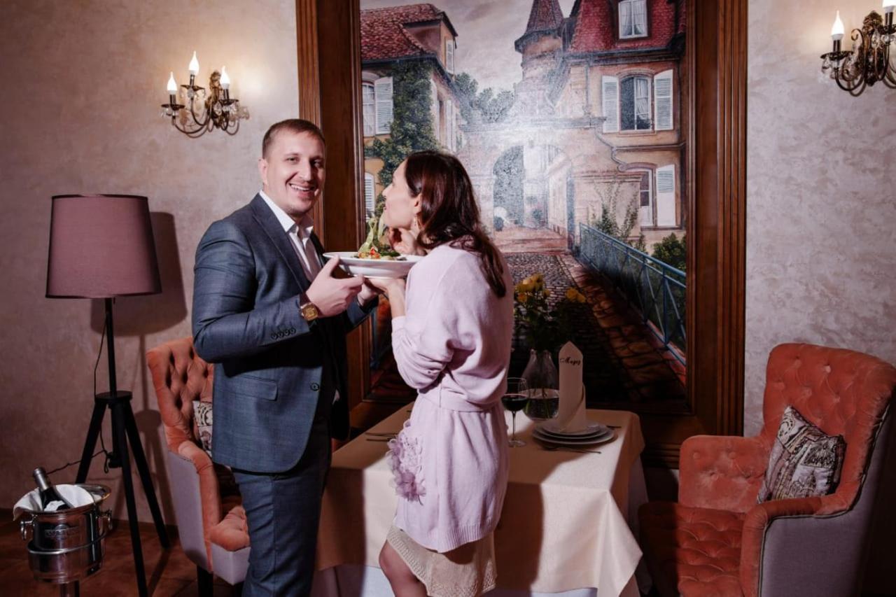 Medeu Hotell Qostanaj Exteriör bild