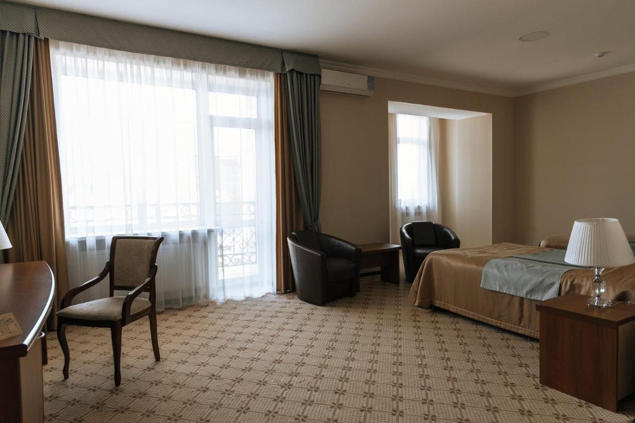 Medeu Hotell Qostanaj Exteriör bild