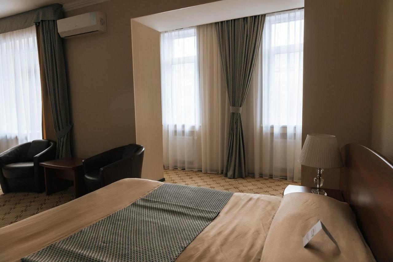Medeu Hotell Qostanaj Exteriör bild