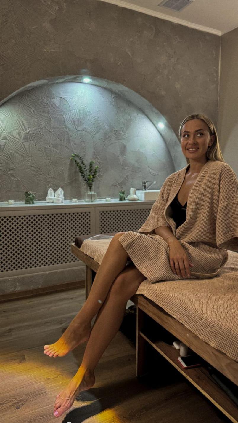 Medeu Hotell Qostanaj Exteriör bild